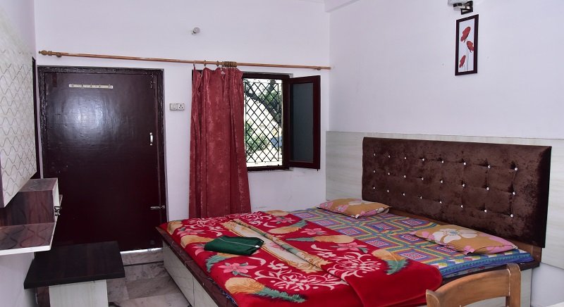 non ac room